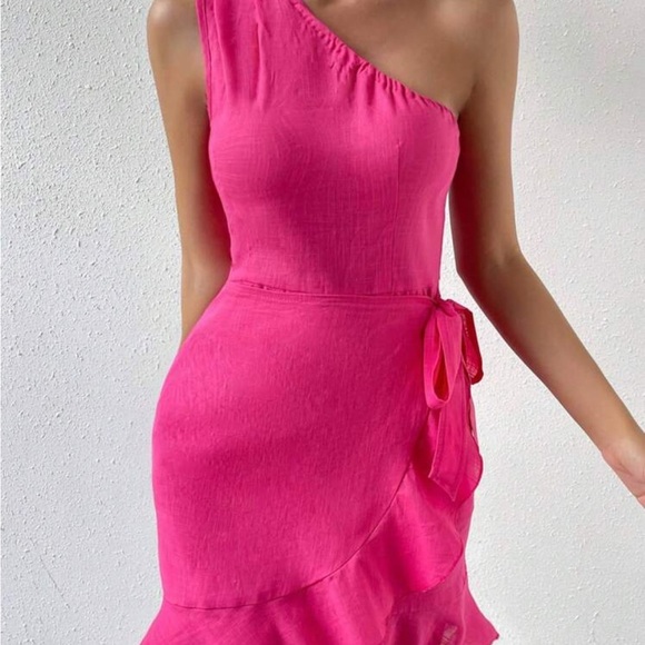 SHEIN Fuchsia Asymmetrical Mini Dress - Picture 2 of 6